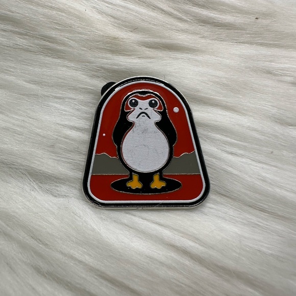 💙3/$20 Disney trading pin - Picture 1 of 3